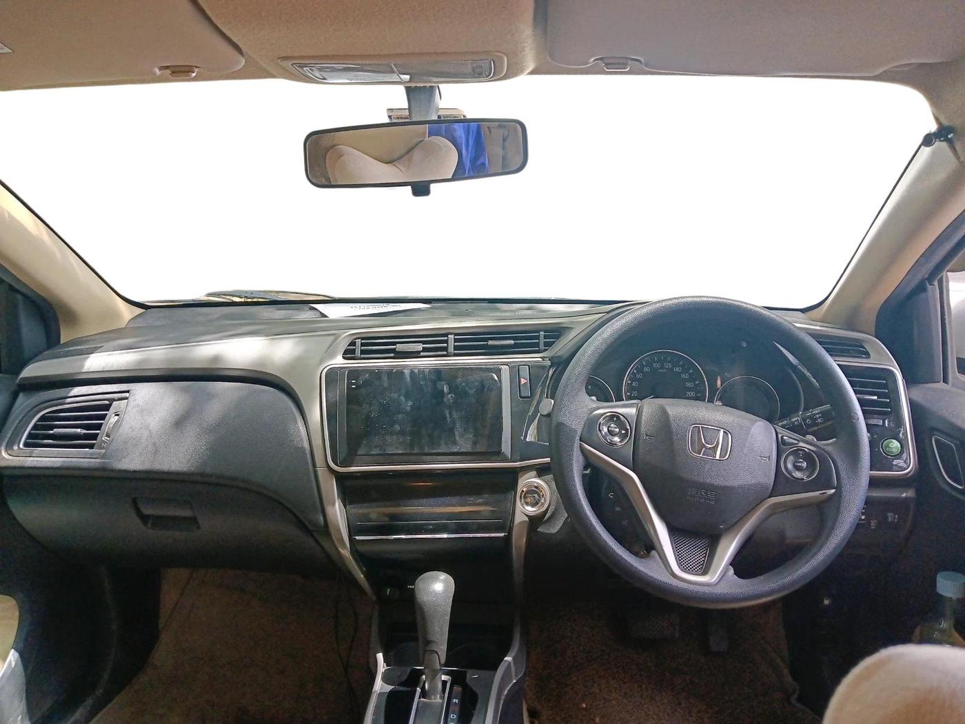 2018 Honda City 1.5L I-VTE V CVT, CNG, Automatic, 1,11,658 km, interior