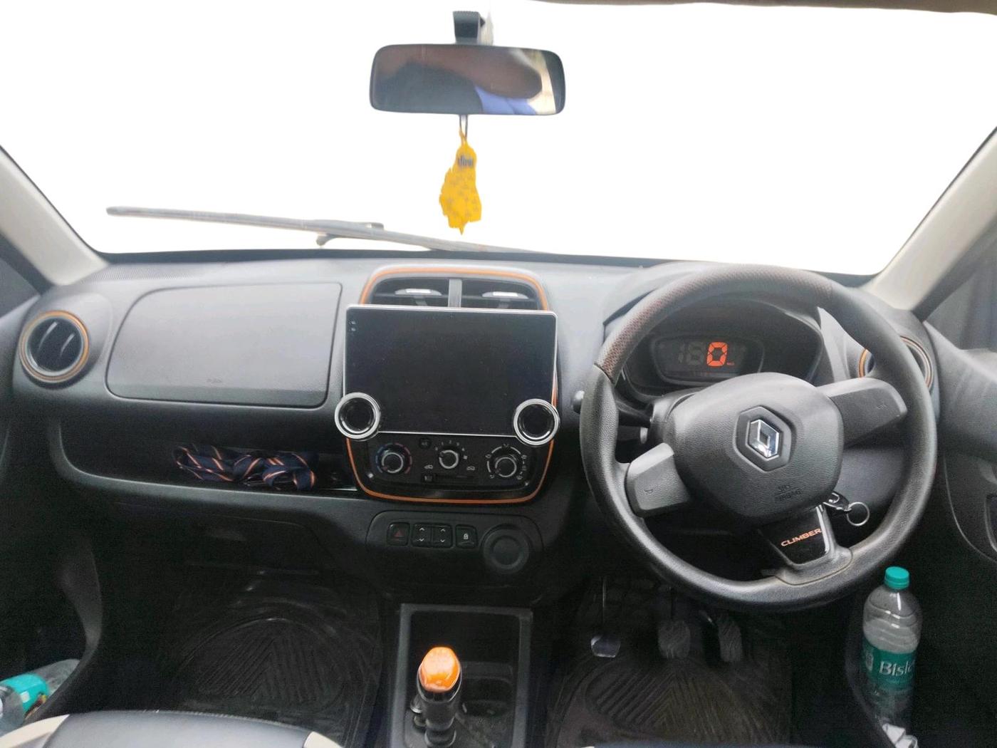 2018 Renault Kwid CLIMBER 1.0, Petrol, Manual, 71,681 km, interior