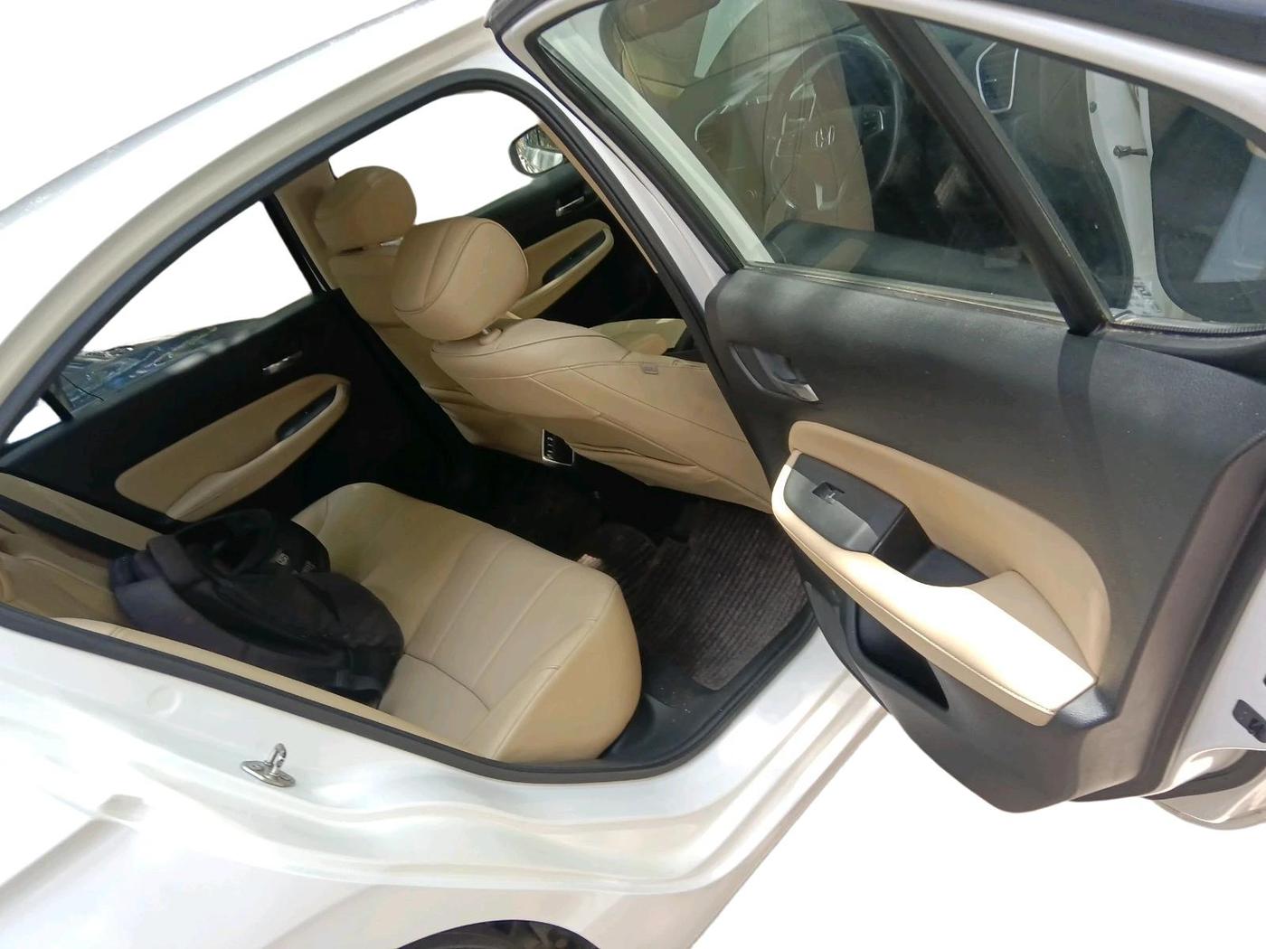2021 Honda City 1.5L I-VTEC ZX CVT, Petrol, Automatic, 96,841 km, interior