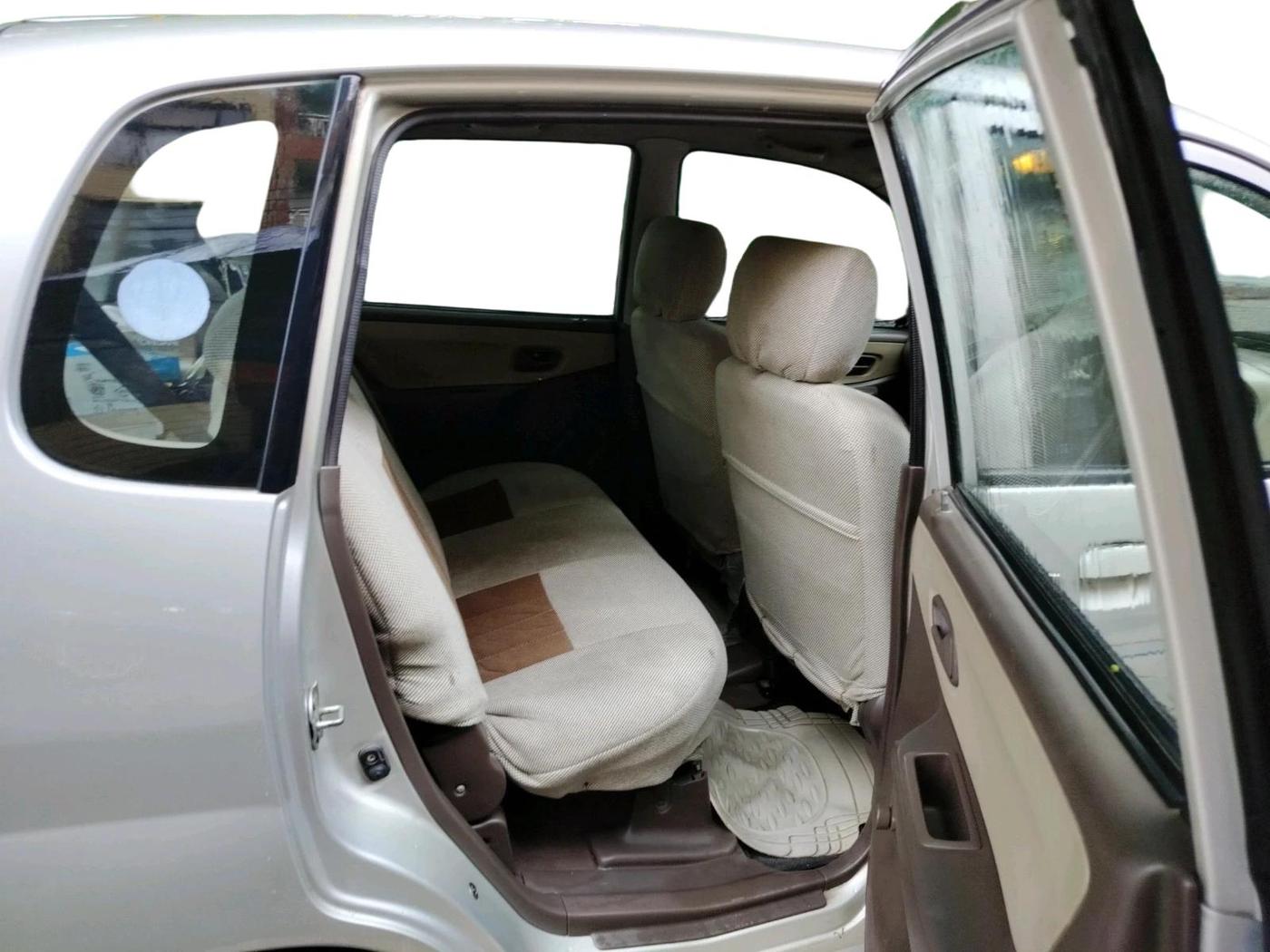 2011 Maruti Zen Estilo LXI, Petrol, Manual, 88,107 km, interior