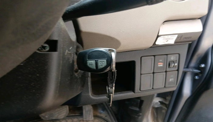 2016 Maruti Wagon R 1.0 VXI AMT, Petrol, Automatic, 25,646 km, interior