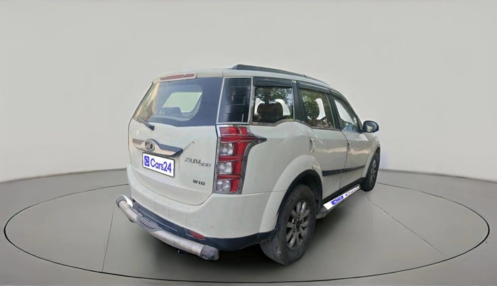 2017 Mahindra XUV500 W10 1.99, Diesel, Manual, 1,68,618 km, exterior