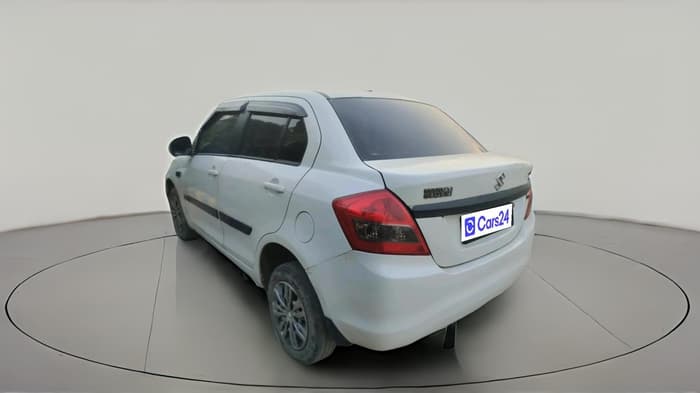 2017 Maruti Swift Dzire LXI, CNG, Manual, 2,35,813 km, exterior