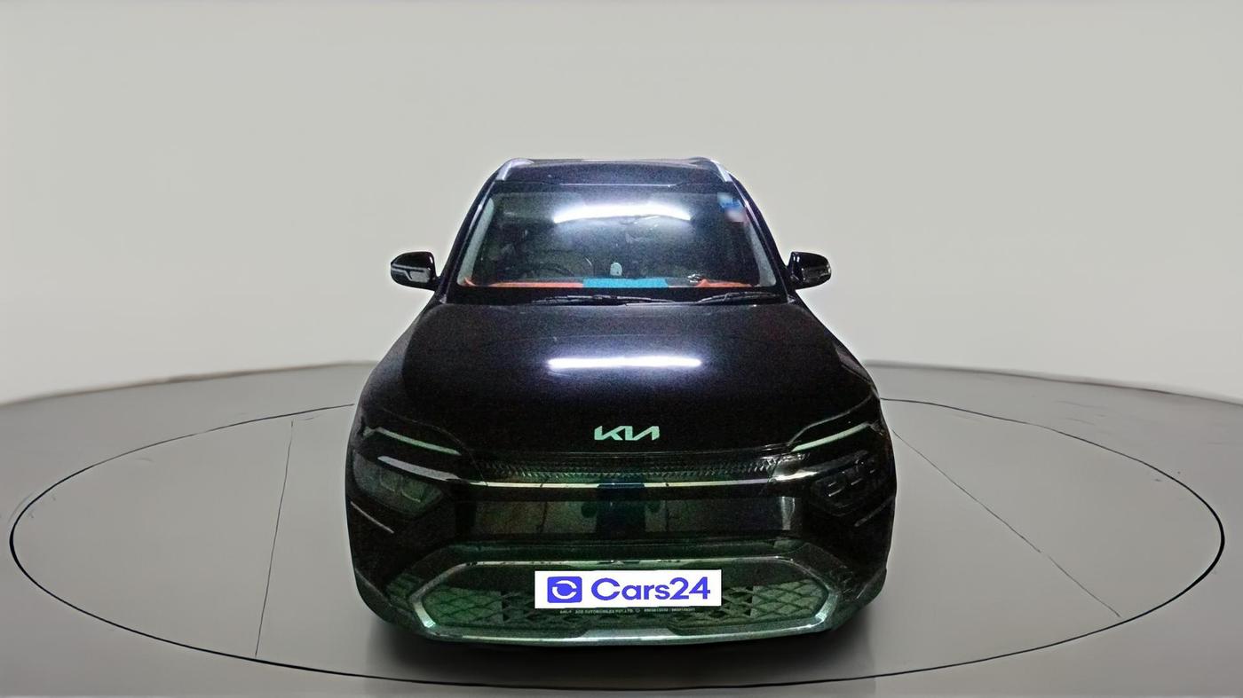 2023 KIA CARENS LUXURY PLUS 1.5 PETROL DCT 7 STR, Petrol, Automatic, 75,690 km, exterior