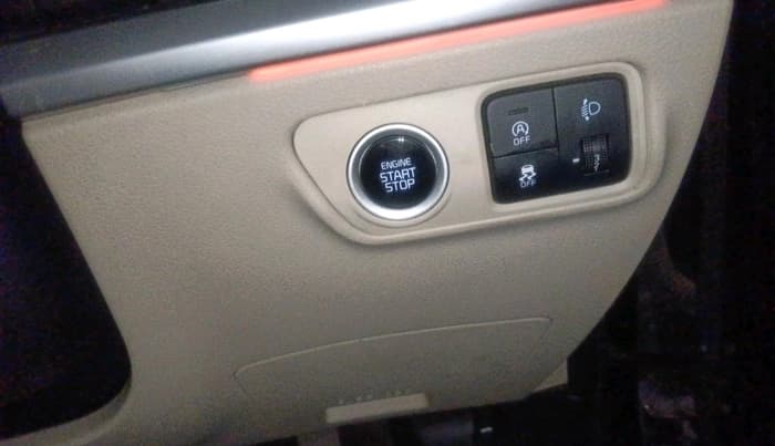2023 KIA CARENS LUXURY PLUS 1.5 PETROL DCT 7 STR, Petrol, Automatic, 75,690 km, interior