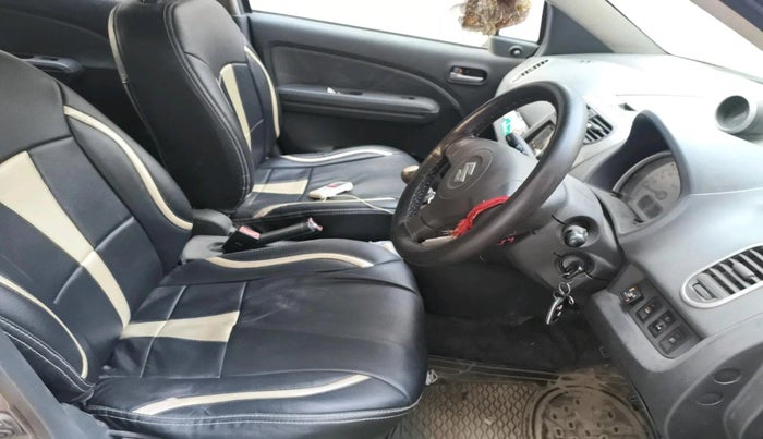 2011 Maruti Ritz VXI, CNG, Manual, 1,50,000 km, interior