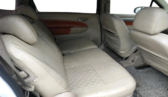 2016 Maruti Ertiga VDI SHVS, Diesel, Manual, 1,53,216 km, interior