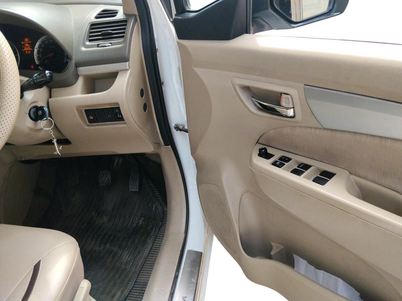 2013 Maruti Ertiga ZXI, Petrol, Manual, 56,605 km, interior