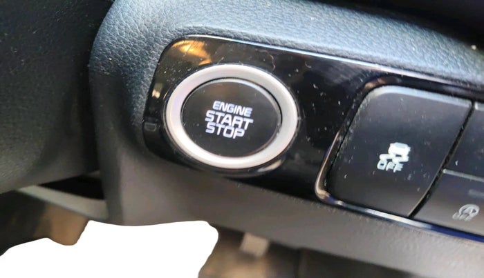 2023 KIA SONET HTK PLUS 1.0 IMT, Petrol, Manual, 15,243 km, interior