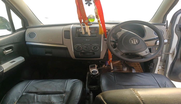 2014 Maruti Wagon R 1.0 LXI CNG, CNG, Manual, 89,724 km, interior