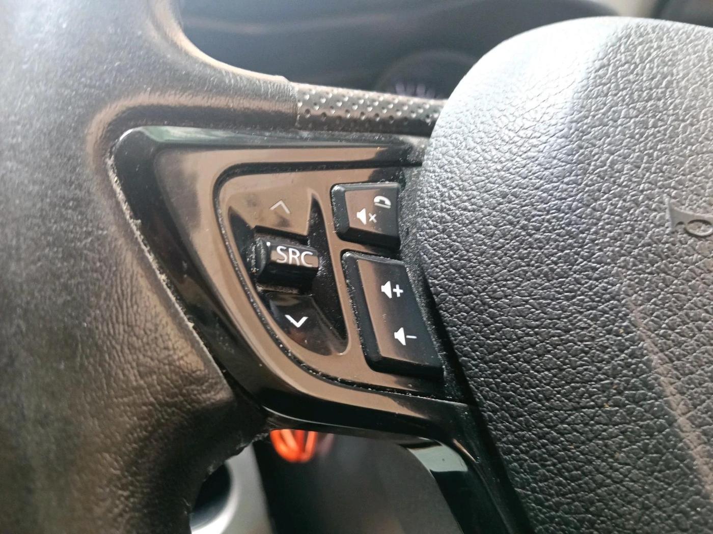 2018 Tata NEXON XM PETROL, CNG, Manual, 1,02,461 km, interior