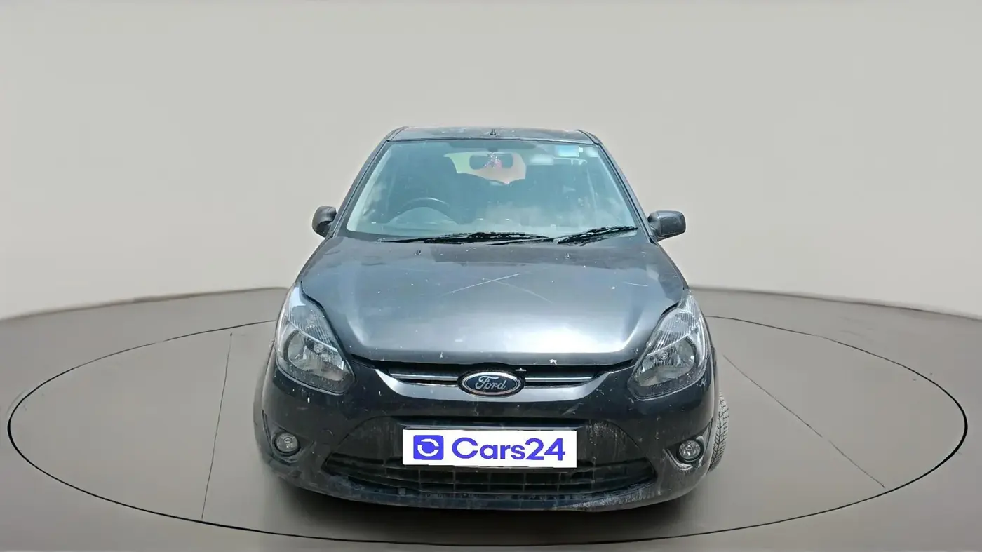 2011 Ford Figo TITANIUM 1.2 PETROL, Petrol, Manual, 1,34,558 km, exterior