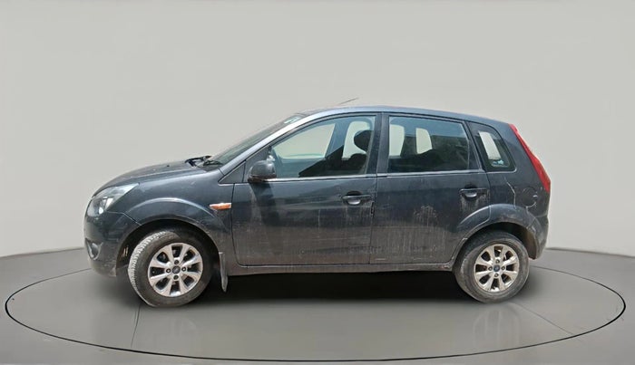 2011 Ford Figo TITANIUM 1.2 PETROL, Petrol, Manual, 1,34,558 km, exterior
