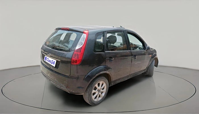 2011 Ford Figo TITANIUM 1.2 PETROL, Petrol, Manual, 1,34,558 km, exterior