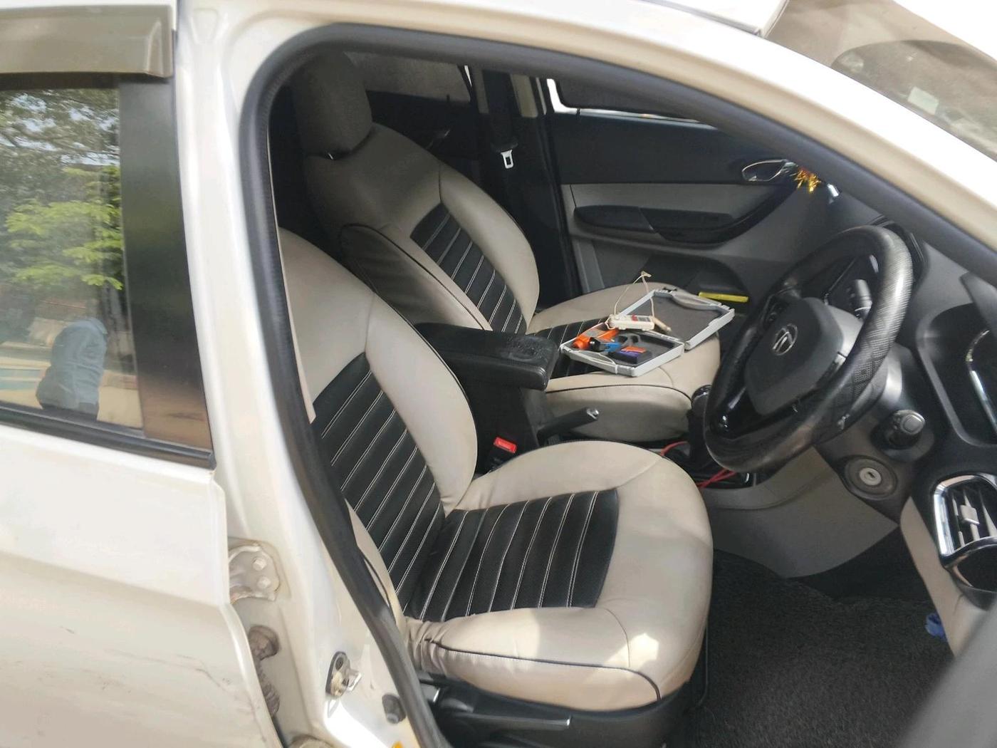 2019 Tata Tiago XZ PLUS PETROL, Petrol, Manual, 63,016 km, interior