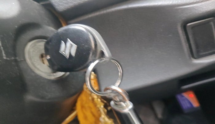 2022 Maruti Vitara Brezza LXI, Petrol, Manual, 66,812 km, interior