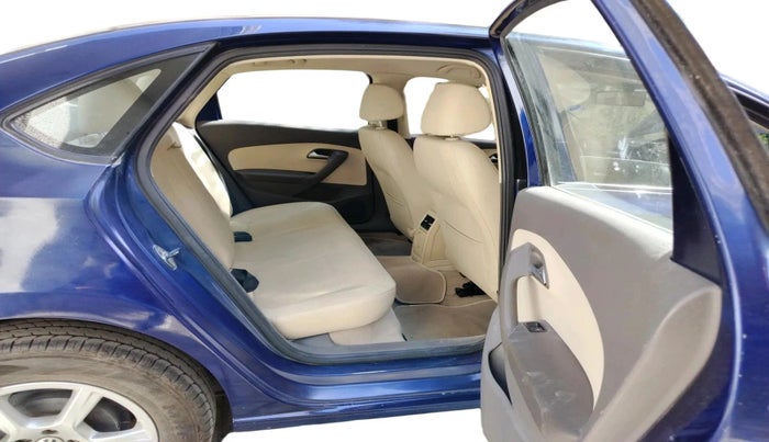 2013 Volkswagen Vento HIGHLINE PETROL AT, Petrol, Automatic, 49,740 km, interior