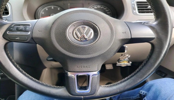 2013 Volkswagen Vento HIGHLINE PETROL AT, Petrol, Automatic, 49,740 km, interior