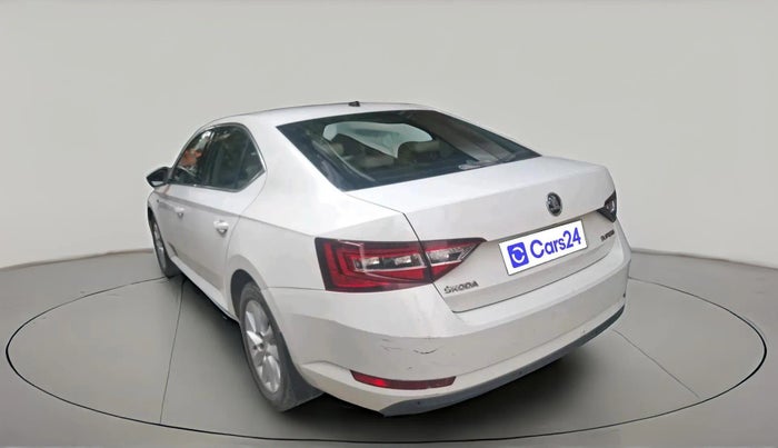 2016 Skoda Superb L&K 1.8 TSI AT, Petrol, Automatic, 1,06,435 km, exterior