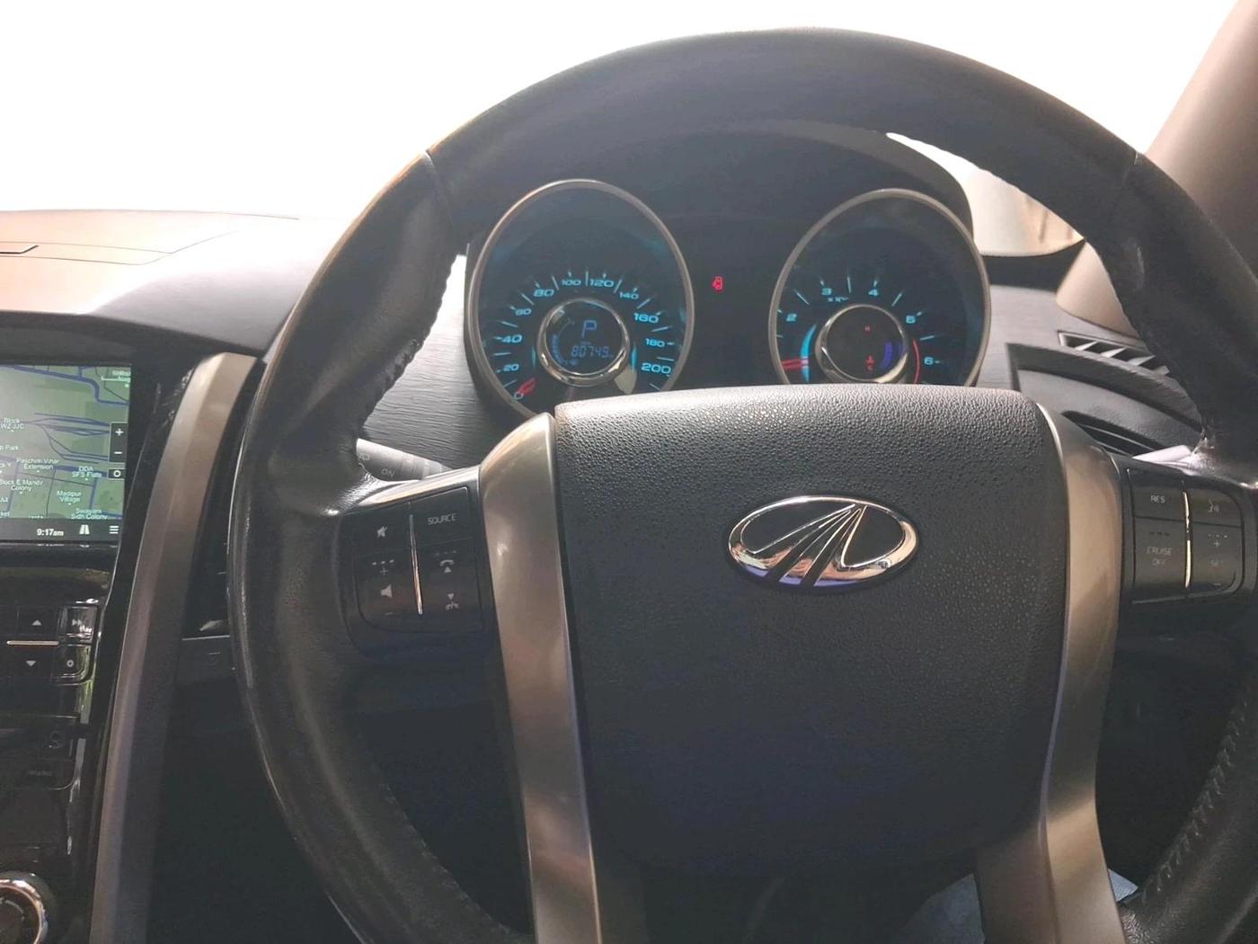 2020 Mahindra XUV500 W9 AT, Diesel, Automatic, 80,749 km, interior