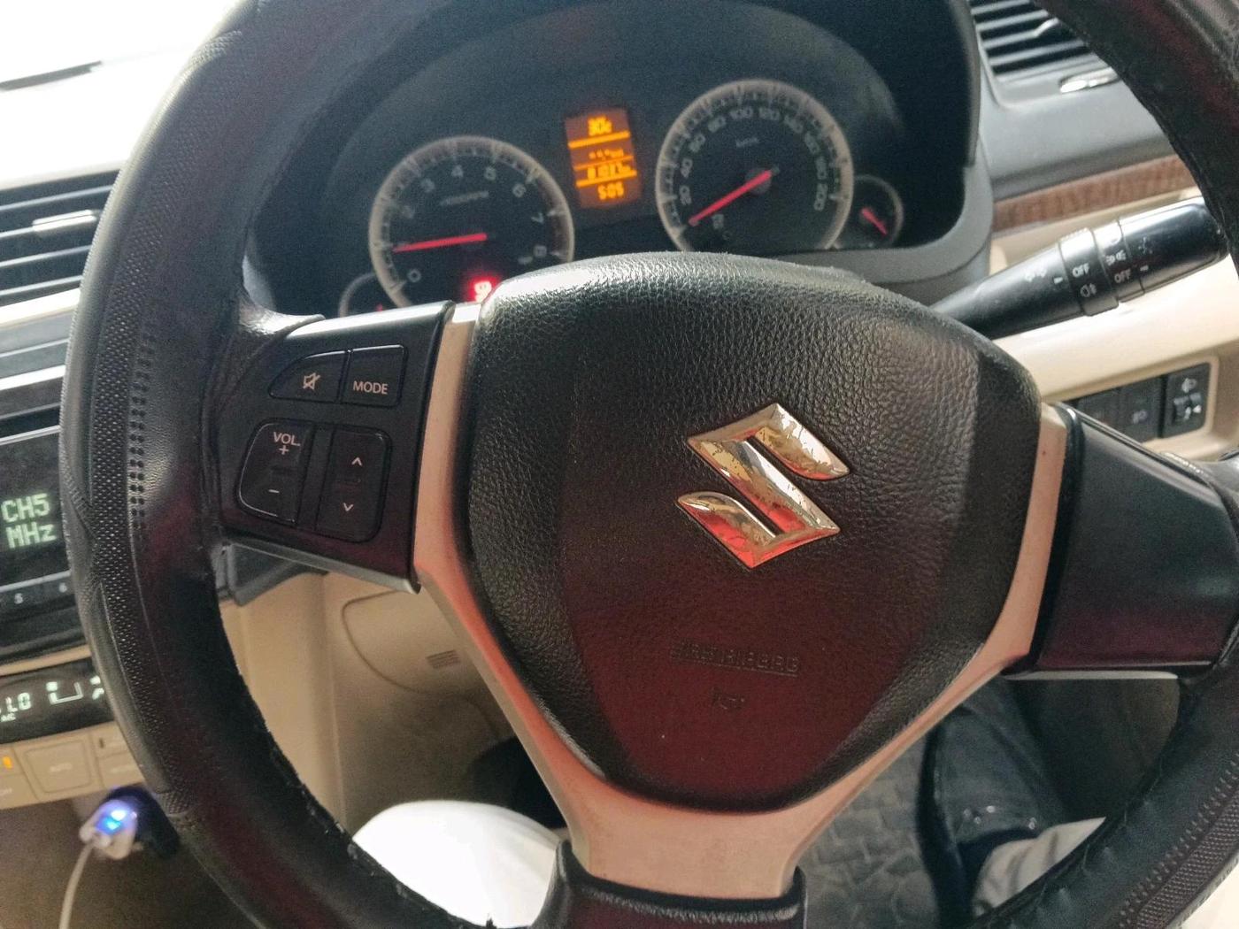 2013 Maruti Swift Dzire ZXI, Petrol, Manual, 81,037 km, interior