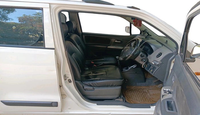 2012 Maruti Wagon R 1.0 LXI CNG, CNG, Manual, 83,035 km, interior