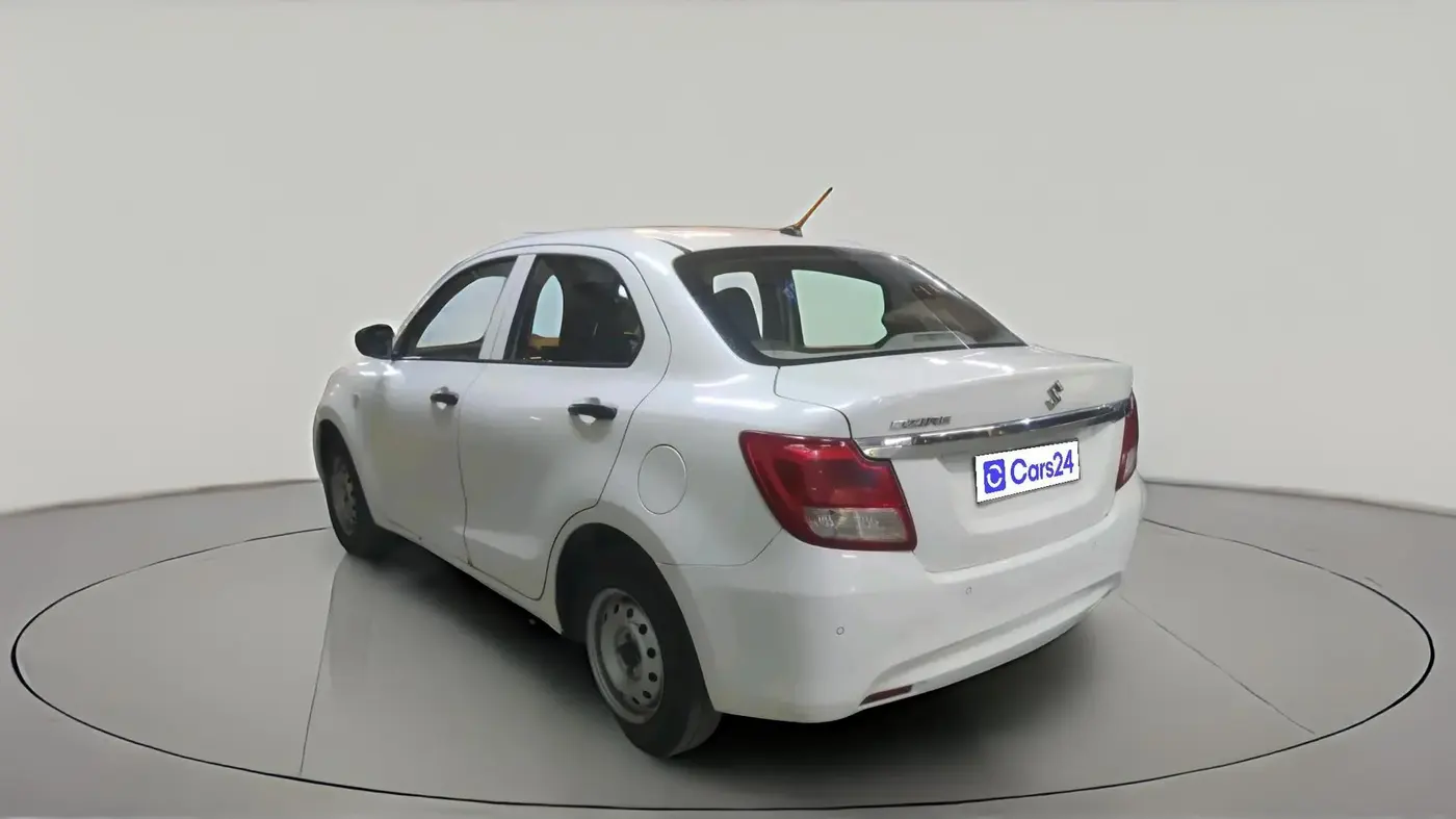 2020 Maruti Dzire LXI, CNG, Manual, 77,142 km, exterior