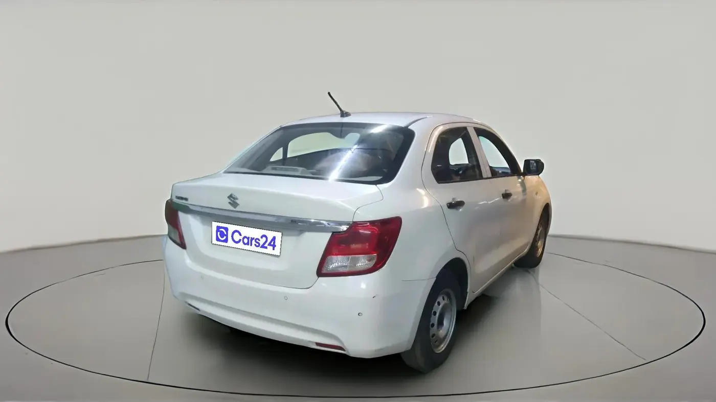 2020 Maruti Dzire LXI, CNG, Manual, 77,142 km, exterior