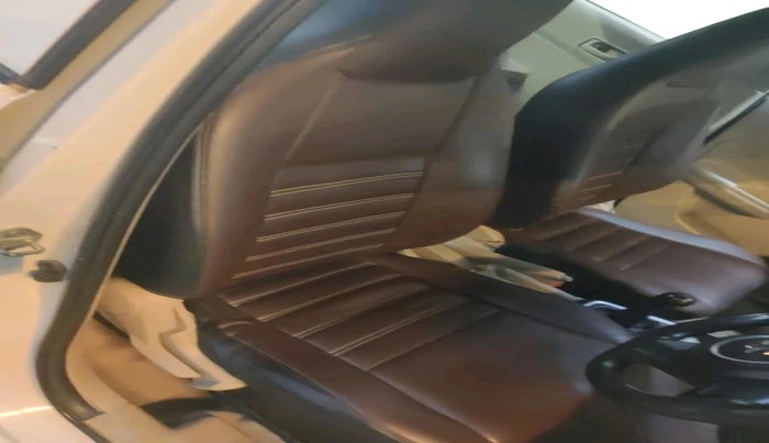 2020 Maruti Dzire LXI, CNG, Manual, 77,142 km, interior