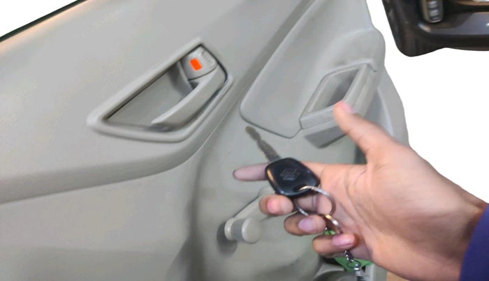 2020 Maruti Dzire LXI, CNG, Manual, 77,142 km, interior