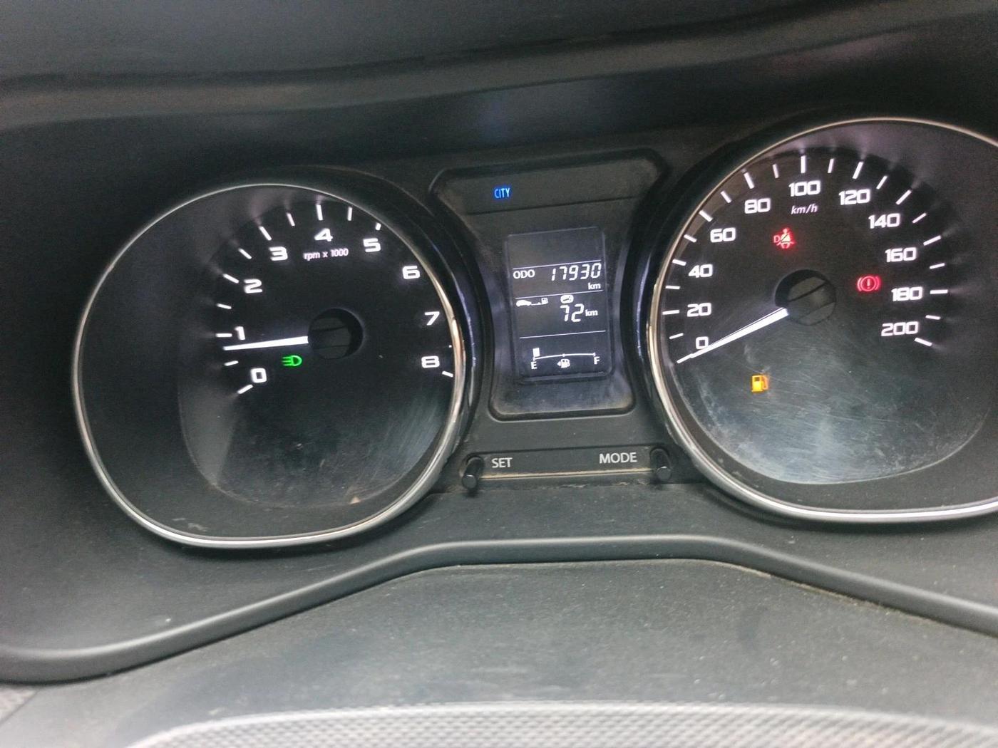2019 Tata NEXON XZ PLUS PETROL DUAL TONE, Petrol, Manual, 17,930 km, interior