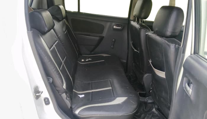 2011 Maruti Wagon R 1.0 LXI, CNG, Manual, 82,282 km, interior