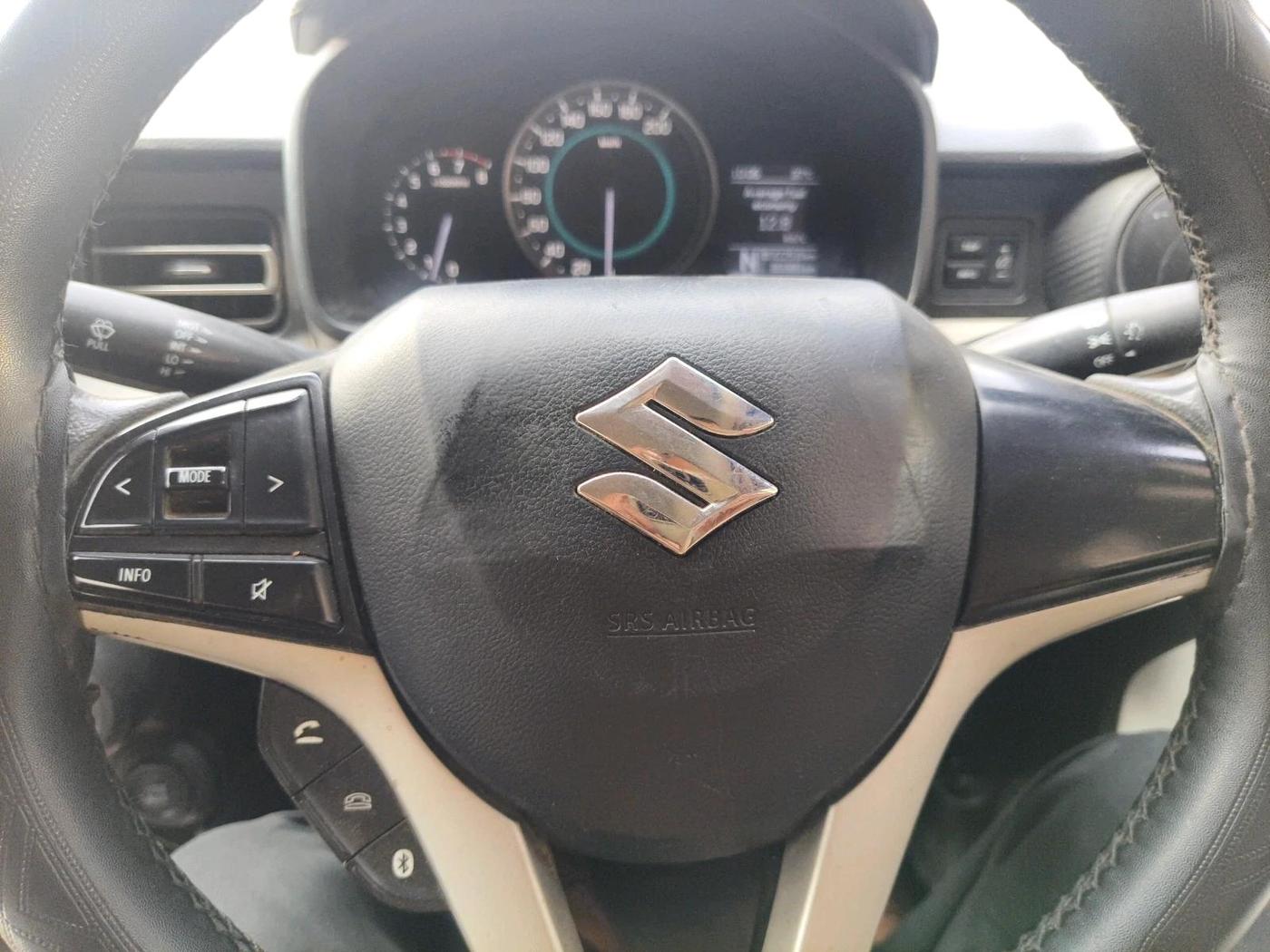 2017 Maruti IGNIS DELTA 1.2 AMT, Petrol, Automatic, 83,388 km, interior