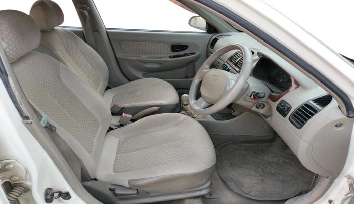 2011 Hyundai Accent EXECUTIVE, CNG, Manual, 90,118 km, interior