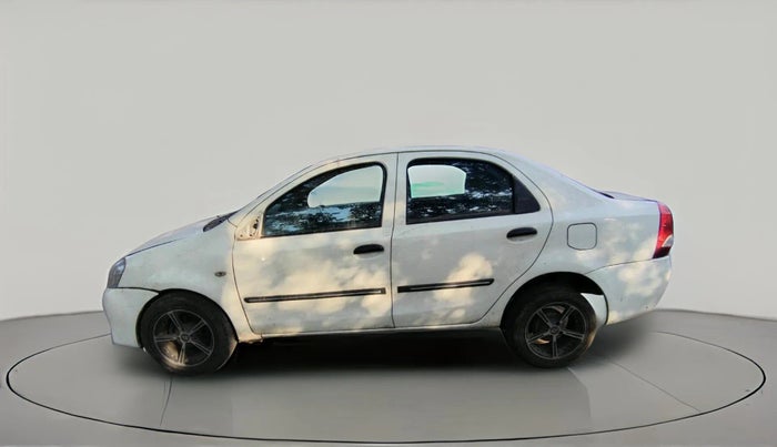 2015 Toyota Etios G, CNG, Manual, 70,471 km, exterior