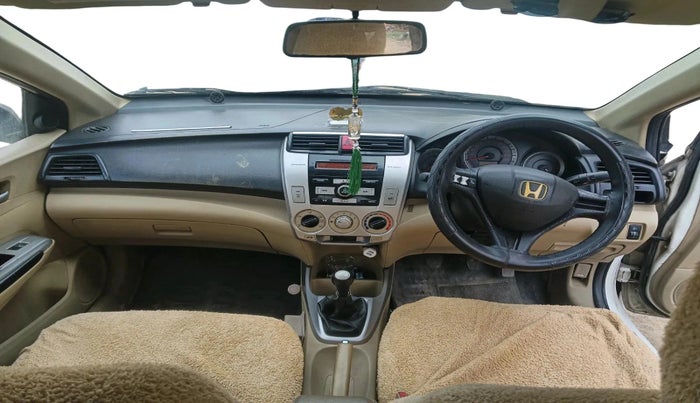 2011 Honda City 1.5L I-VTEC V MT, Petrol, Manual, 1,04,727 km, interior