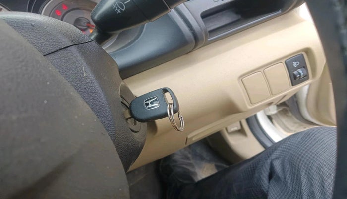 2011 Honda City 1.5L I-VTEC V MT, Petrol, Manual, 1,04,727 km, interior