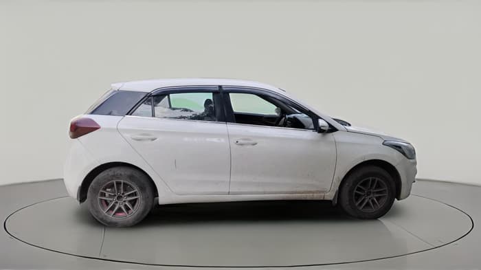2018 Hyundai Elite i20 SPORTZ 1.4 CRDI, Diesel, Manual, 1,42,698 km, exterior