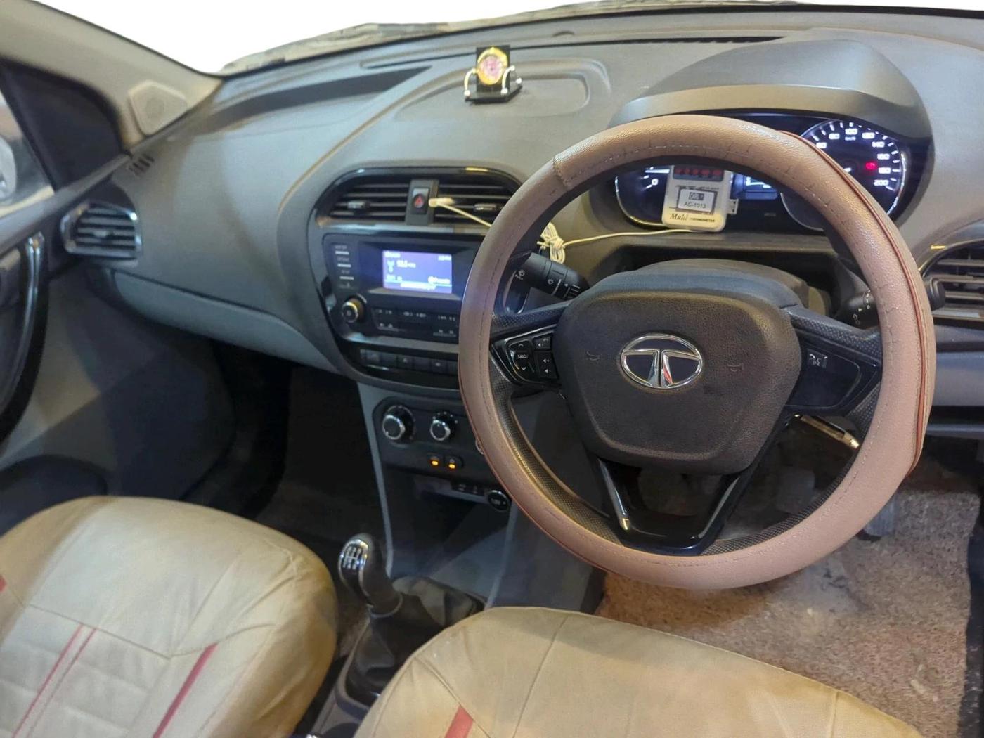 2018 Tata TIGOR XT PETROL, Petrol, Manual, 58,459 km, interior