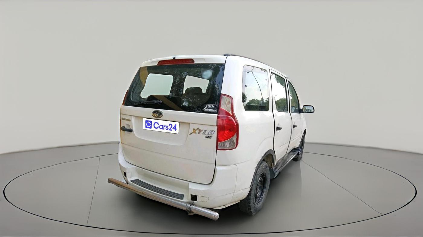 2016 Mahindra Xylo H4 BS IV, Diesel, Manual, 2,25,752 km, exterior