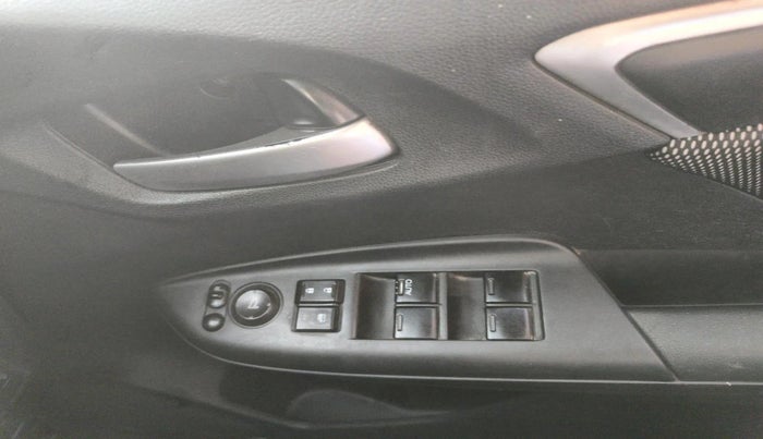 2017 Honda WR-V 1.5L I-DTEC VX MT, Diesel, Manual, 69,076 km, interior