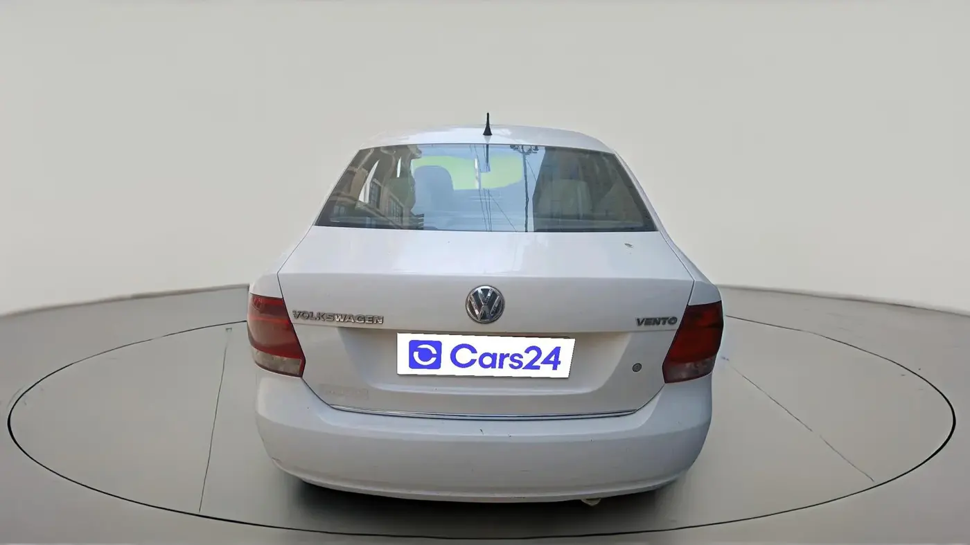 2011 Volkswagen Vento HIGHLINE 1.6 MPI, Petrol, Manual, 90,850 km, exterior