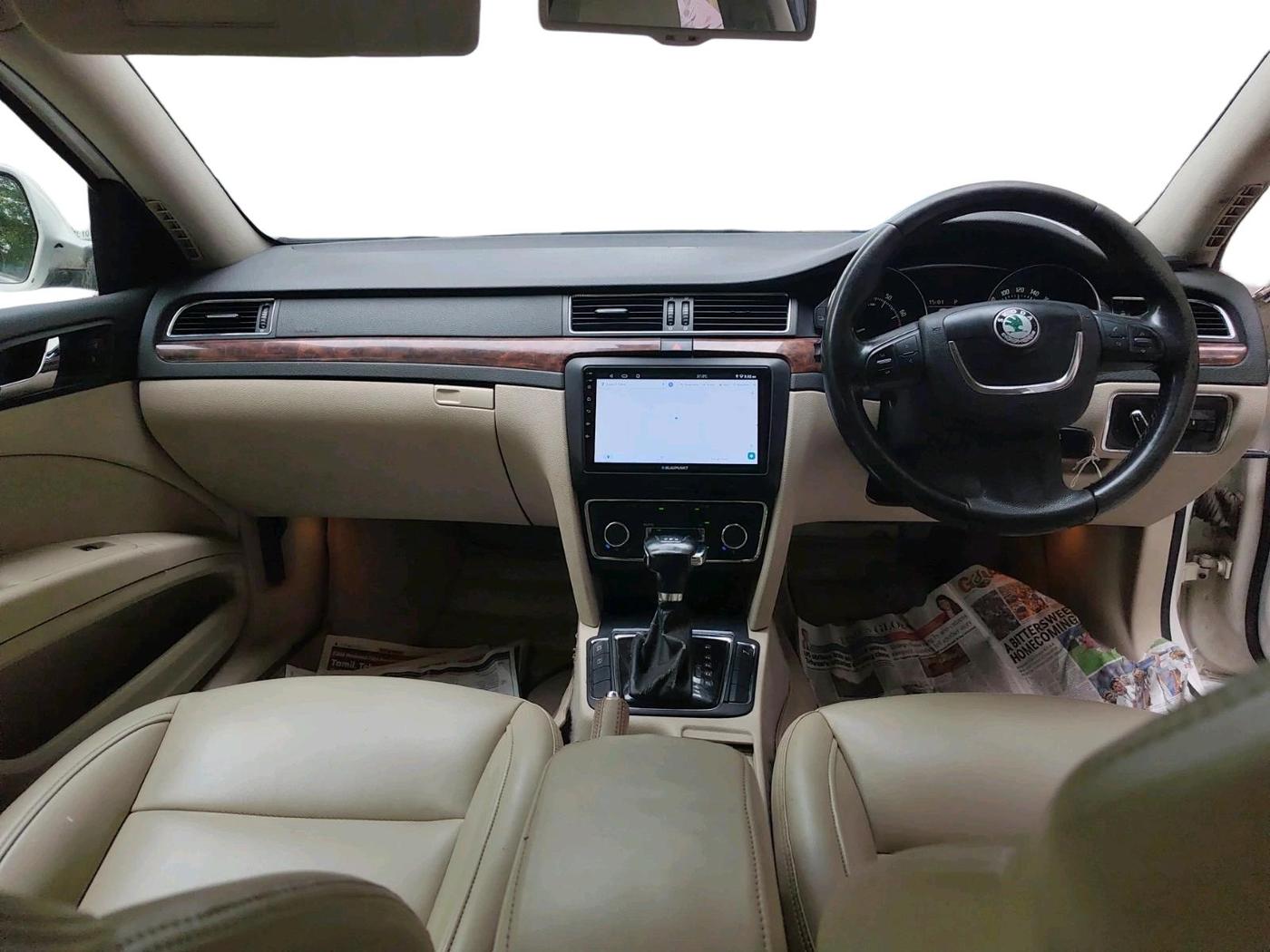 2011 Skoda Superb ELEGANCE 1.8 TSI AT, Petrol, Automatic, 88,326 km, interior