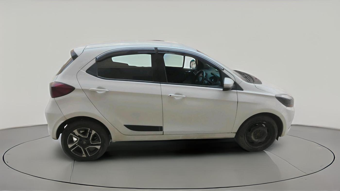 2019 Tata Tiago XZ PLUS PETROL, CNG, Manual, 40,720 km, exterior