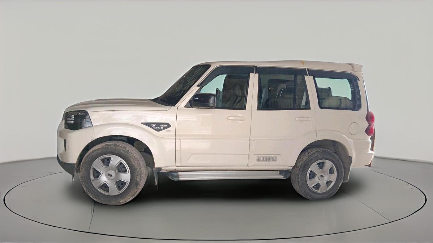 2020 Mahindra Scorpio S5, Diesel, Manual, 54,256 km, exterior