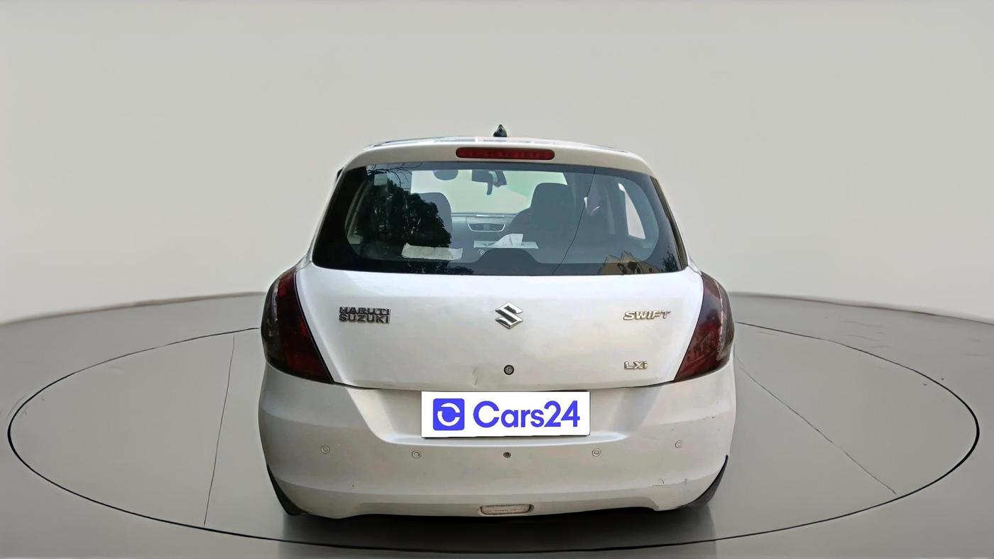 2015 Maruti Swift LXI (O), CNG, Manual, 1,44,673 km, exterior
