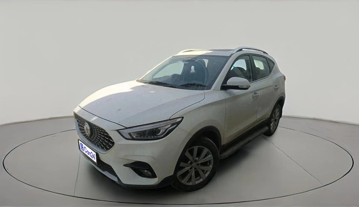 2024 MG ASTOR Select 1.5 MT (Ivory), Petrol, Manual, 6,520 km, exterior