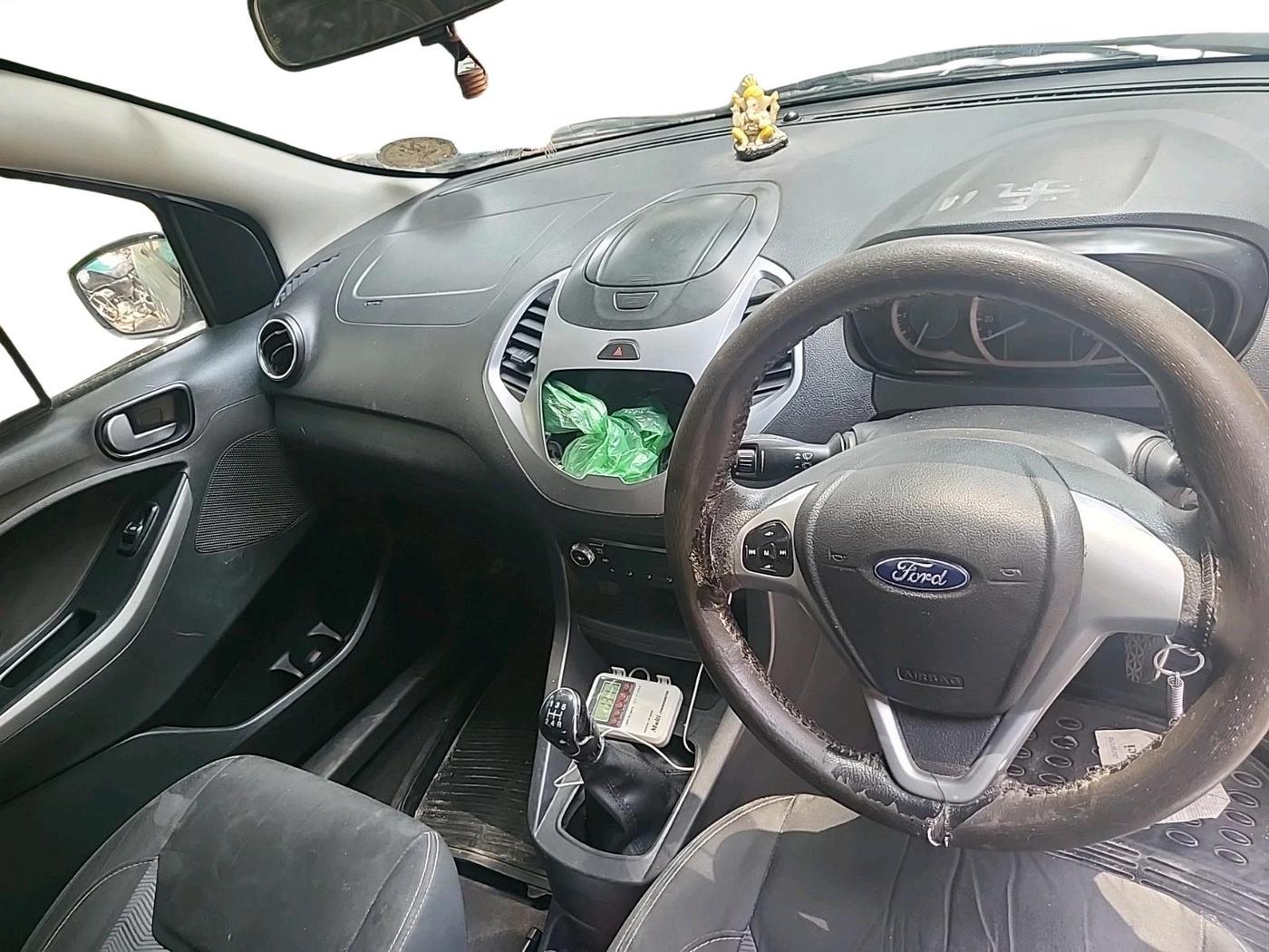 2018 Ford New Figo TITANIUM1.5 DIESEL, Diesel, Manual, 1,21,195 km, interior