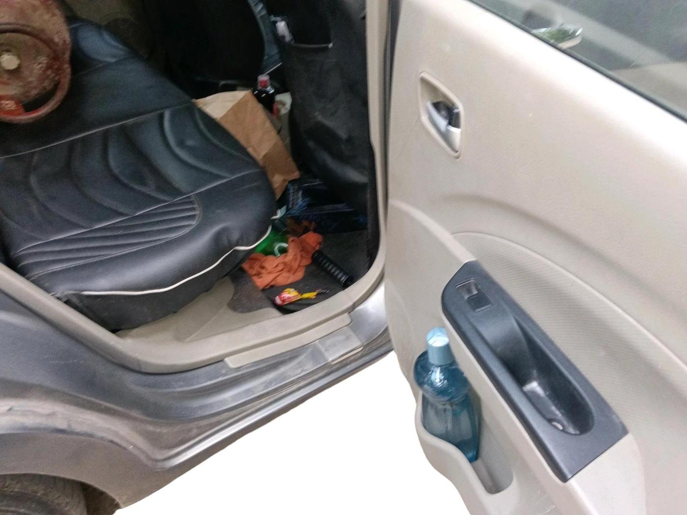 2015 Maruti Celerio VXI, CNG, Manual, 1,32,372 km, interior