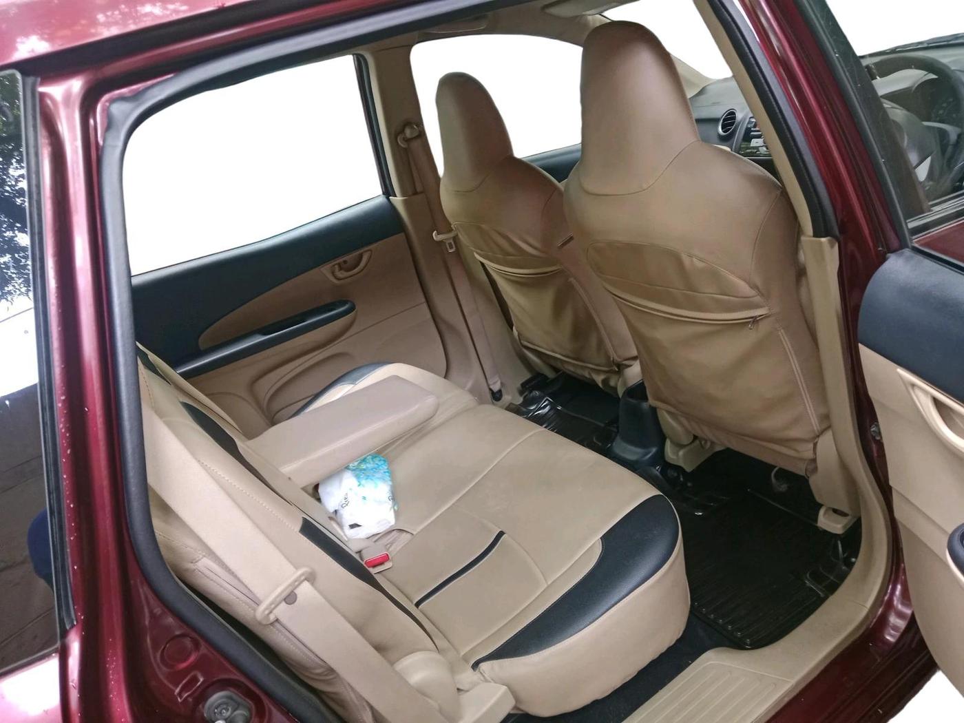2014 Honda Mobilio 1.5L I-VTEC V, Petrol, Manual, 96,520 km, interior